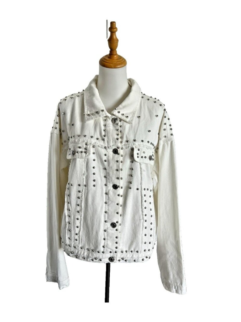 White Denim Women's Sz 2XL Jacket Silver Studded 100% Cotton Fashion Fringe Bike